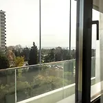 Apartment Cozy 1-bedroom With Sea View & Parking By Flat Mаnаger *