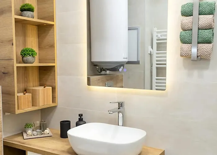 Cozy 1-bedroom With Sea View & Parking By Flat Mаnаger شقة *