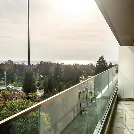 Daire Cozy 1-bedroom With Sea View & Parking By Flat Mаnаger Varna