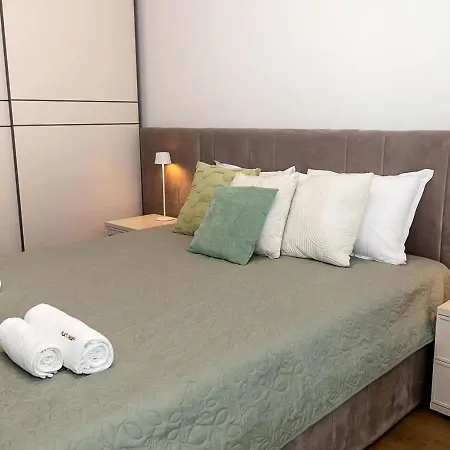 Cozy 1-bedroom With Sea View & Parking By Flat Mаnаger Apartment