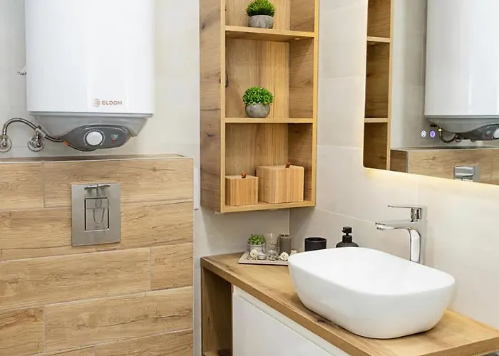 Apartment Cozy 1-bedroom With Sea View & Parking By Flat Mаnаger